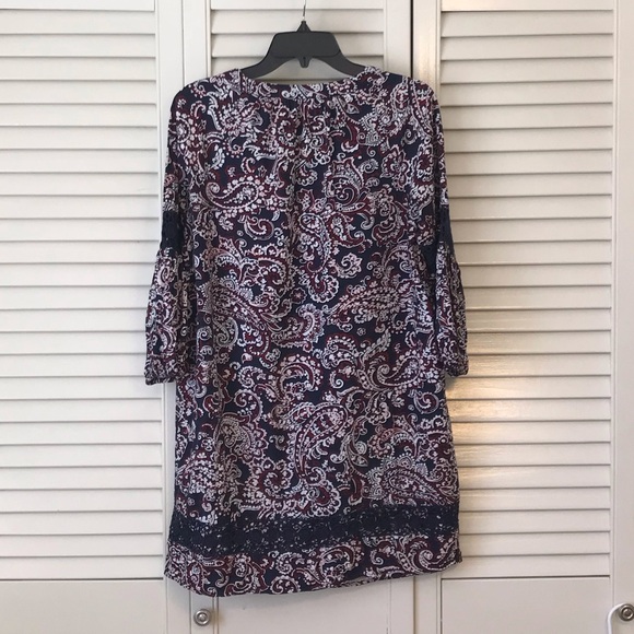 Crown & Ivy Navy and White Paisley Blouse - Picture 3 of 6